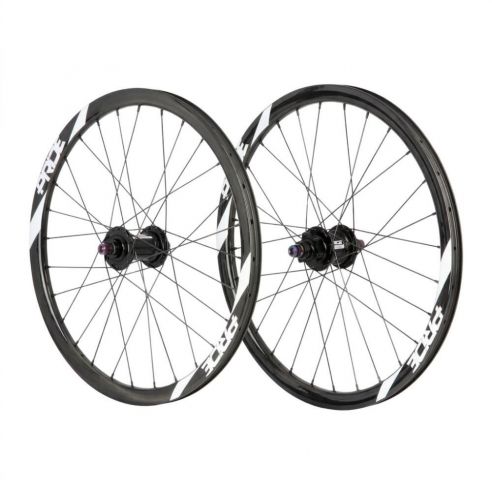 Roues 20" (451) Pride Wave Gloss White - Fusion 10/10mm Black
