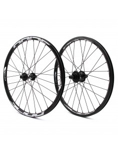 Roues 20" (451) - Pride...